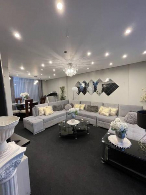 Casa en urbanización exclusiva en cayma